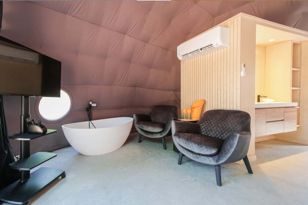 dome hotel Tremblant