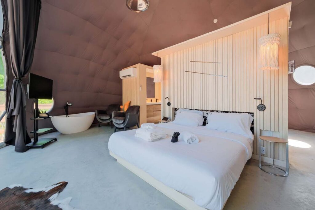 dome rentals Tremblant