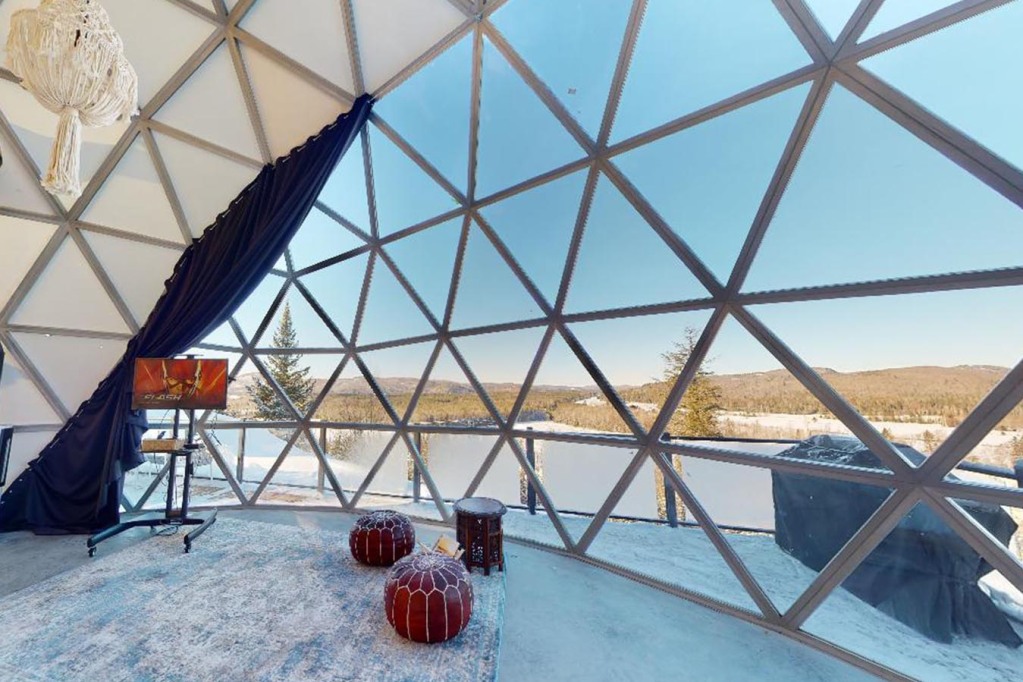 luxury glamping dome Trembalnt