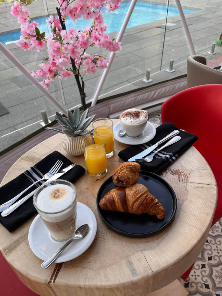 top restaurant mont tremblant